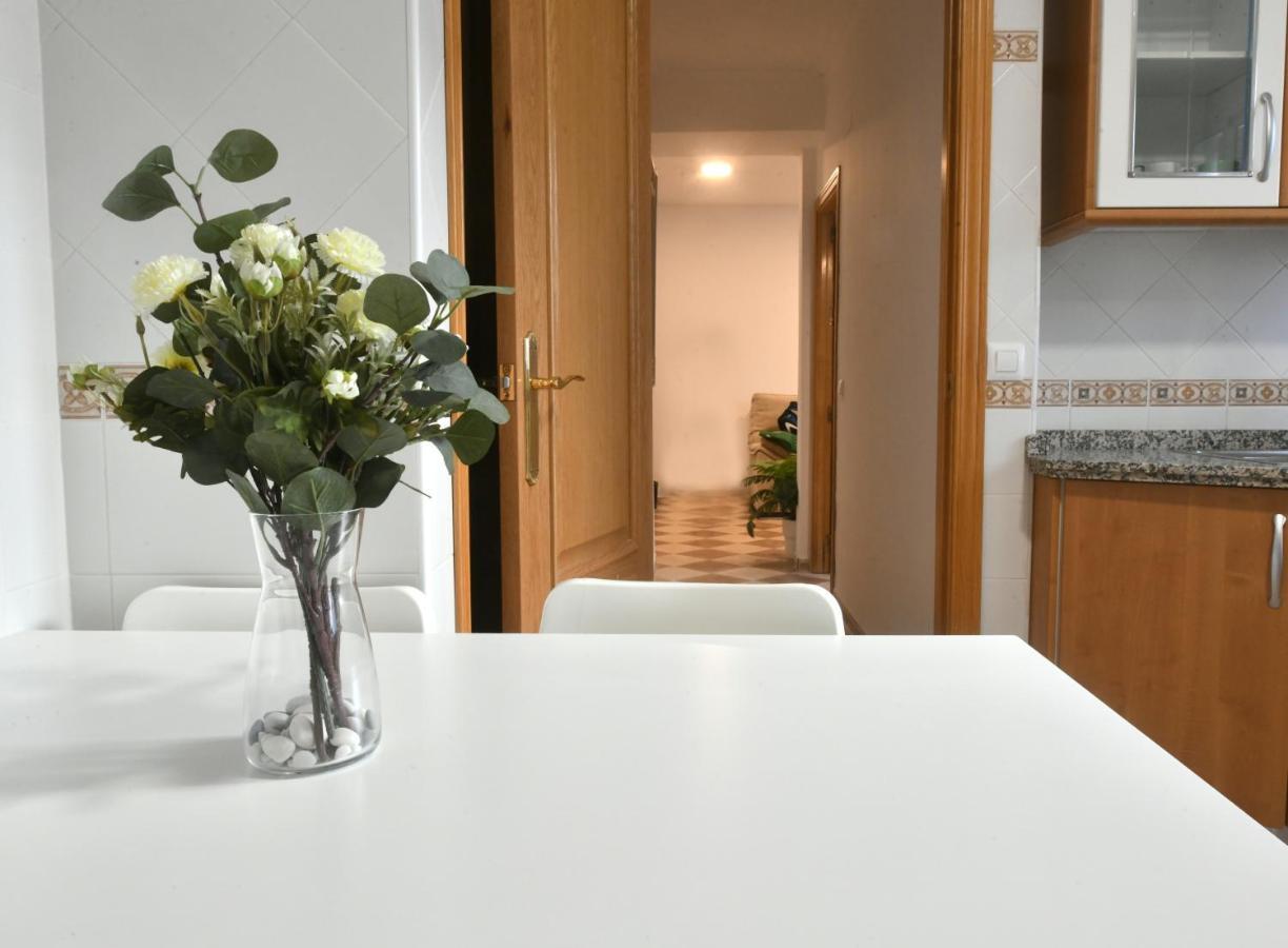 Ms4 Apartamentos Nervion Para 4 Personas Sevilla Kültér fotó